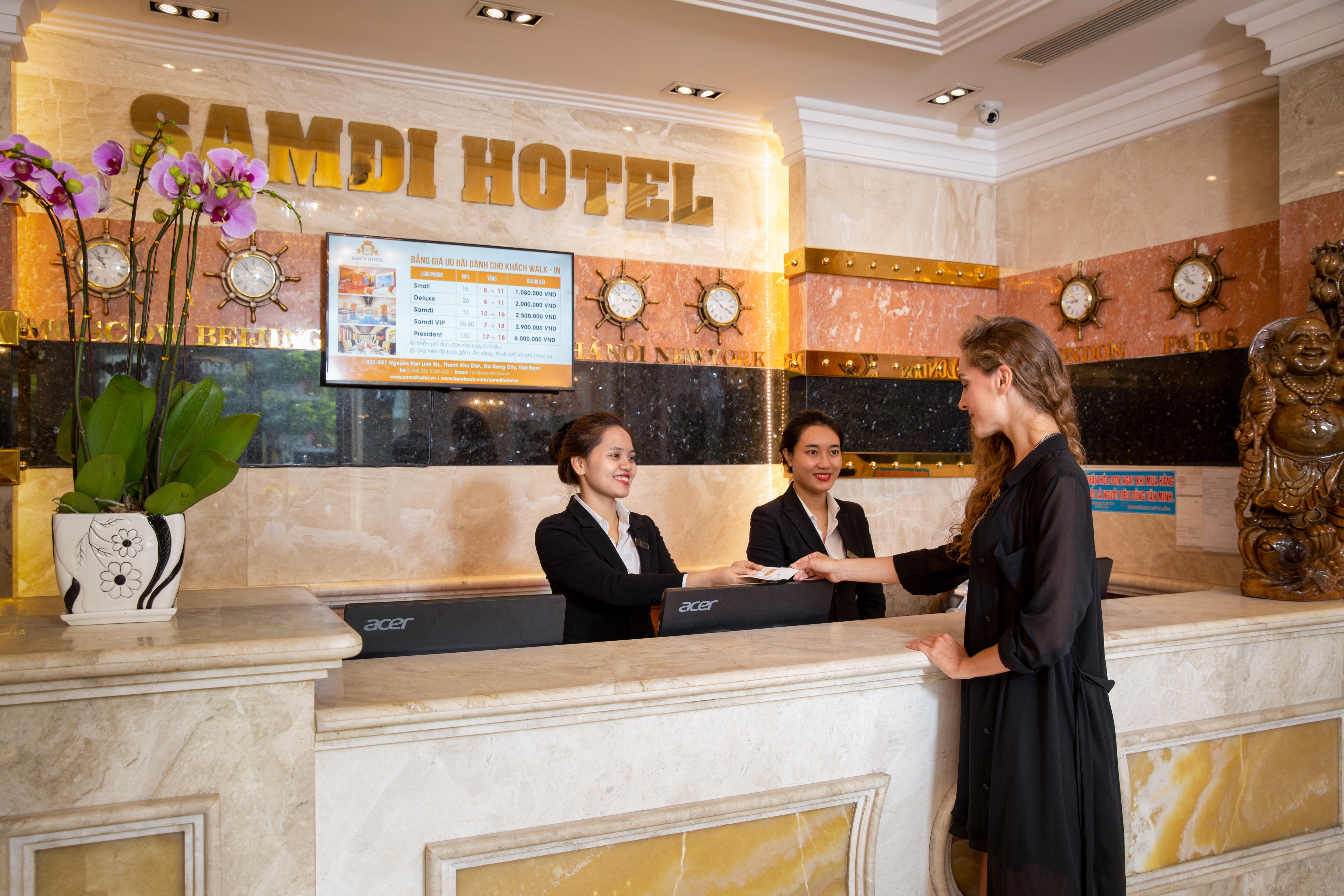 Samdi Da Nang Central Hotel Exteriör bild